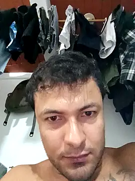 Snapshot of 11scorpion27 chatting on 09-28-25, 03:23 11scorpion27 online show from 09-28-25, 03:23