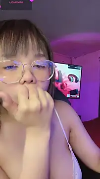 Maple Honeycome online show from 04-03-26, 07:45