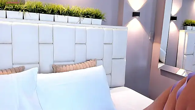 ValeriaGarcia online show from 02-27-25, 01:28