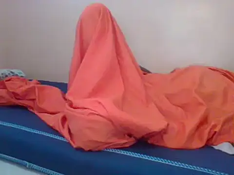 Snapshot of Eminent_Ride chatting on 03-19-25, 08:34 Eminent Ride online show from 03-19-25, 08:34