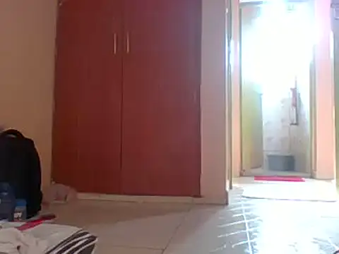 Snapshot of Eminent_Ride chatting on 03-21-25, 06:05 Eminent Ride online show from 03-21-25, 06:05