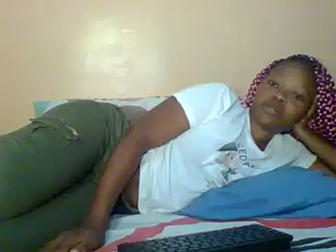 Snapshot of Eminent_Ride chatting on 03-22-25, 09:21 Eminent Ride online show from 03-22-25, 09:21