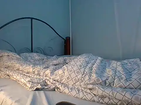 Snapshot of Eminent_Ride chatting on 10-05-25, 07:07 Eminent Ride online show from 10-05-25, 07:07