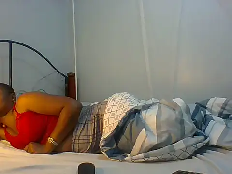 Snapshot of Eminent_Ride chatting on 10-20-25, 12:55 Eminent Ride online show from 10-20-25, 12:55