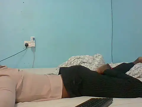 Snapshot of Eminent_Ride chatting on 10-24-25, 11:06 Eminent Ride online show from 10-24-25, 11:06