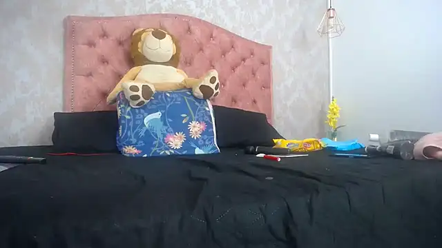 Snapshot of SHARICK_GRECO chatting on 02-03-25, 12:14 SHARICK GRECO online show from 02-03-25, 12:14