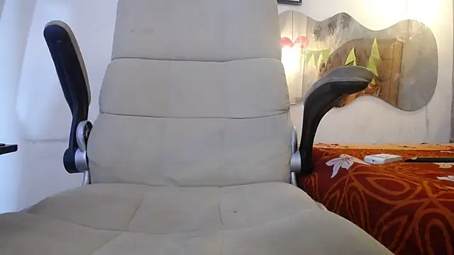 Snapshot of SHARICK_GRECO chatting on 10-05-25, 12:14 SHARICK GRECO online show from 10-05-25, 12:14