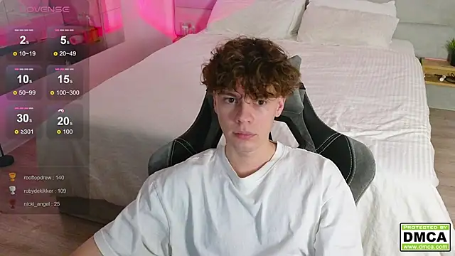 Snapshot of cute_thomas chatting on 12-02-24, 01:14 cute thomas online show from 12-02-24, 01:14