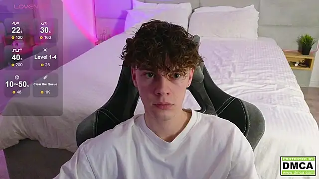 Snapshot of cute_thomas chatting on 12-02-24, 08:33 cute thomas online show from 12-02-24, 08:33