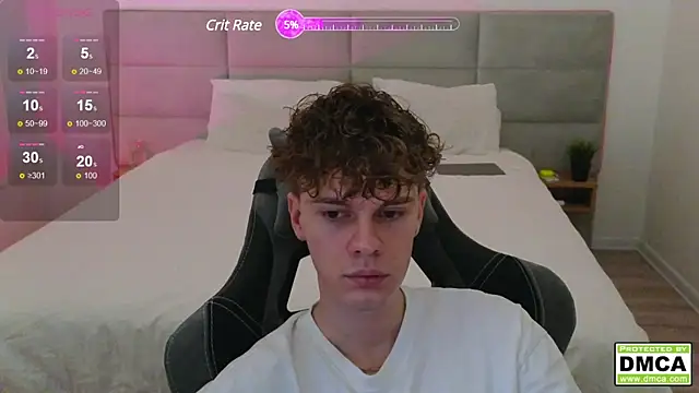 Snapshot of cute_thomas chatting on 12-30-24, 03:25 cute thomas online show from 12-30-24, 03:25