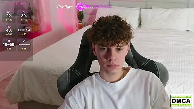 Snapshot of cute_thomas chatting on 01-14-25, 06:28 cute thomas online show from 01-14-25, 06:28