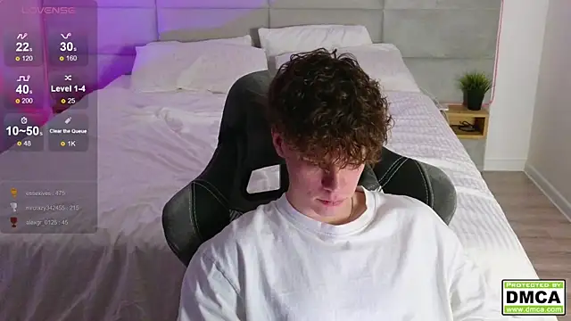 Snapshot of cute_thomas chatting on 01-24-25, 10:08 cute thomas online show from 01-24-25, 10:08