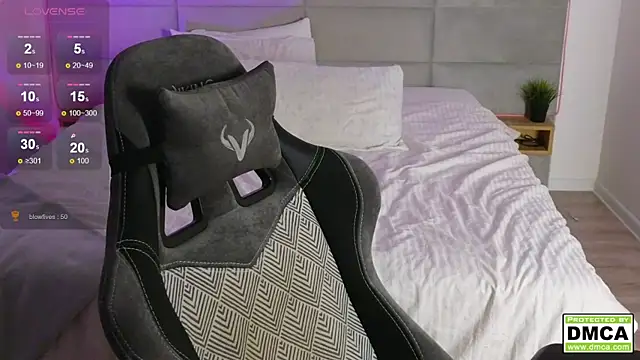 Snapshot of cute_thomas chatting on 01-27-25, 01:26 cute thomas online show from 01-27-25, 01:26