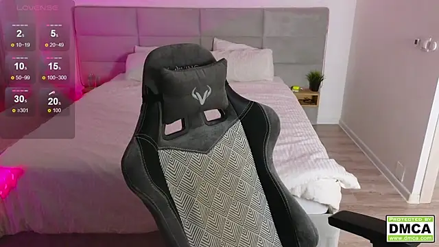 Snapshot of cute_thomas chatting on 02-10-25, 05:19 cute thomas online show from 02-10-25, 05:19