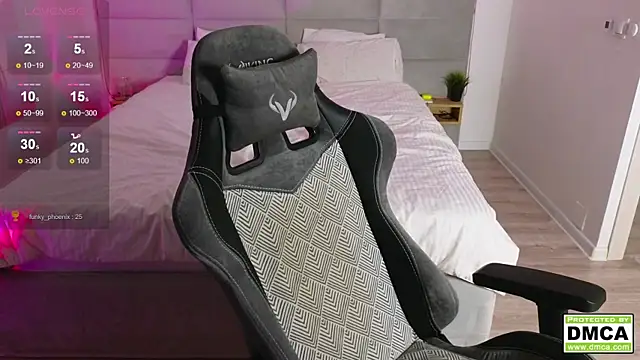 Snapshot of cute_thomas chatting on 02-11-25, 11:54 cute thomas online show from 02-11-25, 11:54