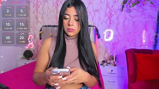 SophiieWilson  online show from 01-16-25, 02:41