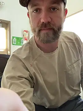 8inchHOLEpunch online show from 01-02-25, 08:24