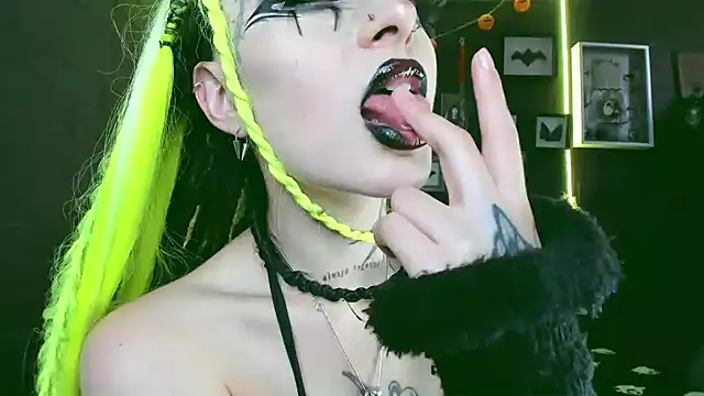 insania 9999  online show from 01-08-25, 08:29