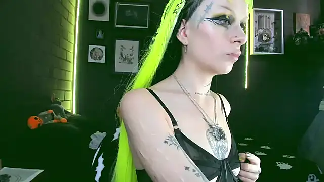 insania 9999  online show from 01-29-25, 05:35