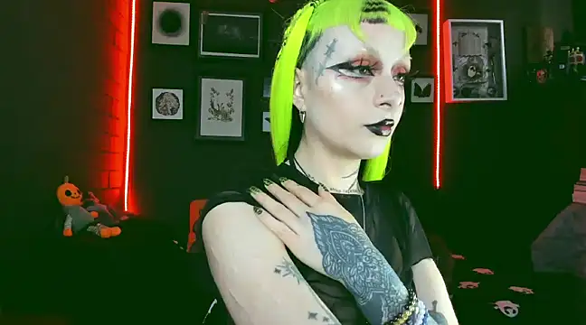 insania 9999  online show from 03-11-25, 04:18