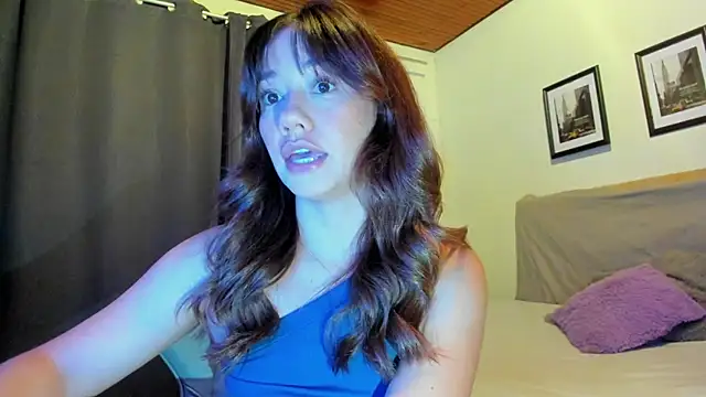 Snapshot of sofimendoza chatting on 10-18-25, 07:42 sofimendoza online show from 10-18-25, 07:42