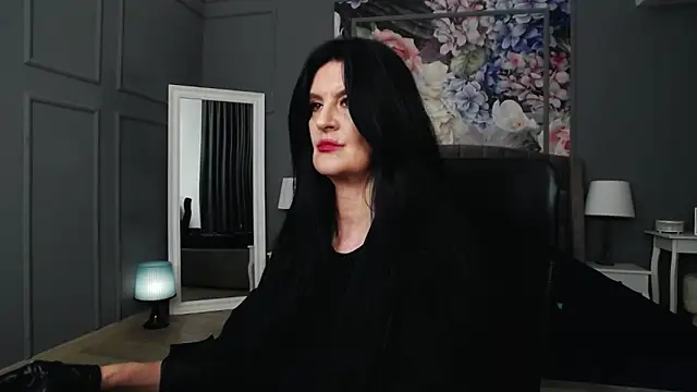 DomMelissaW online show from 12-13-24, 12:20