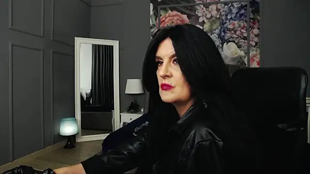 DomMelissaW online show from 01-22-25, 09:32