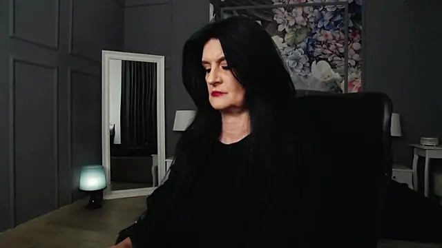 DomMelissaW online show from 03-09-25, 01:46