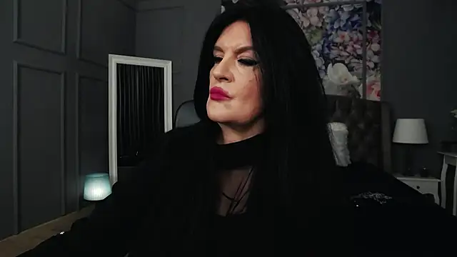 DomMelissaW online show from 10-08-25, 04:37