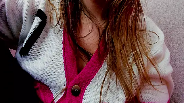 Persephoni online show from 01-20-25, 05:59