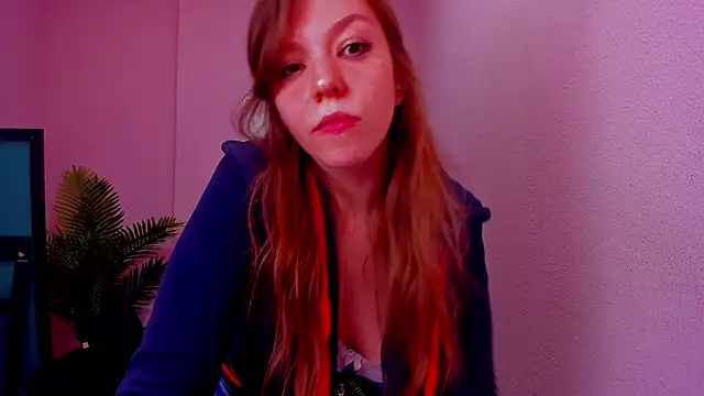 Persephoni online show from 10-29-25, 08:43