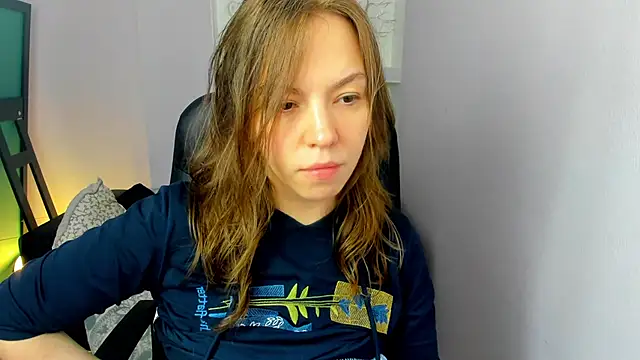 Persephoni online show from 04-26-26, 10:24