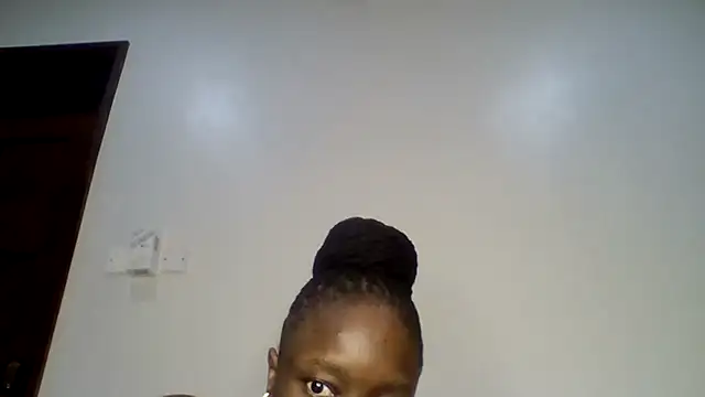 sweet sassy  online show from 04-19-26, 03:17