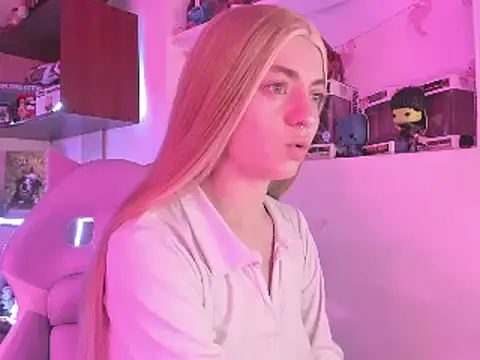 Snapshot of Agathaks chatting on 01-14-25, 10:55 Agathaks online show from 01-14-25, 10:55