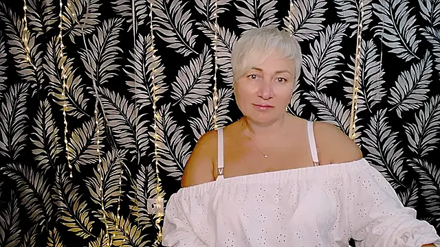 Olivia playful online show from 10-10-25, 11:42