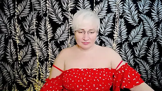 Snapshot of Olivia_playful chatting on 05-14-26, 10:11 Olivia playful online show from 05-14-26, 10:11