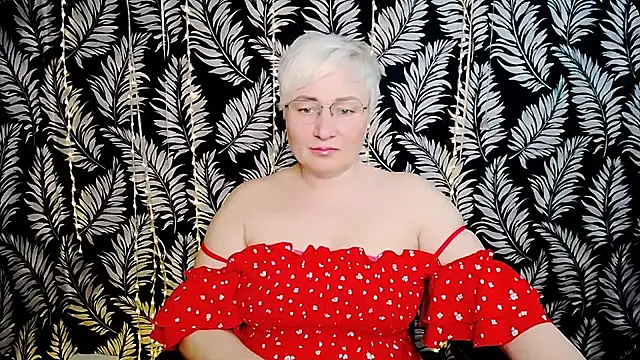 Snapshot of Olivia_playful chatting on 05-22-26, 09:59 Olivia playful online show from 05-22-26, 09:59