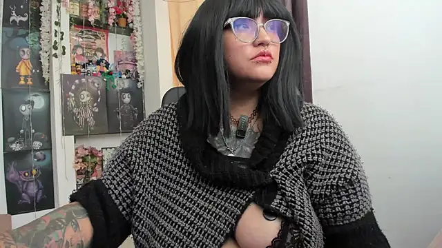  Ali Brinck  online show from 03-10-25, 02:59