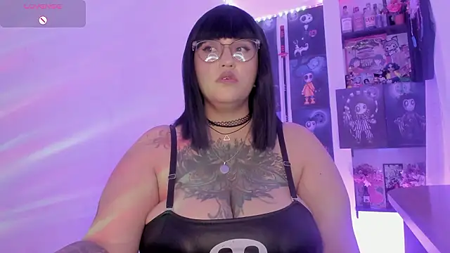  Ali Brinck  online show from 02-23-26, 02:03