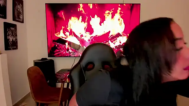 Snapshot of brunetenikole02 chatting on 10-18-25, 02:03 brunetenikole02 online show from 10-18-25, 02:03