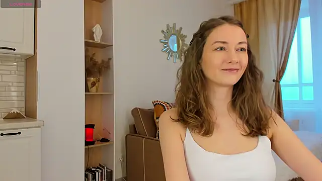 Kelly Summers online show from 03-08-25, 01:57