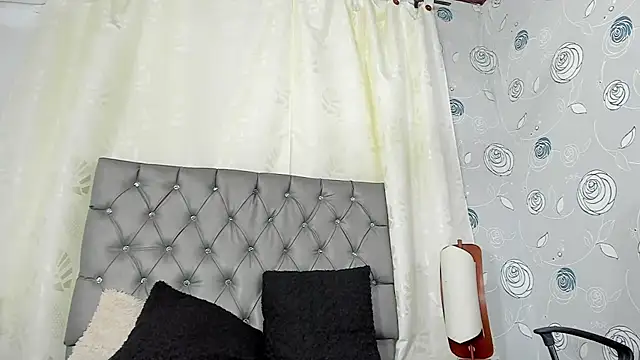 luna evaa online show from 01-10-25, 06:28