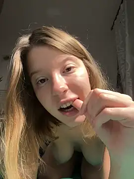 kimczii online show from 11-27-25, 07:10