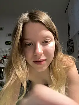 Snapshot of kimczii chatting on 05-22-26, 06:31 kimczii online show from 05-22-26, 06:31