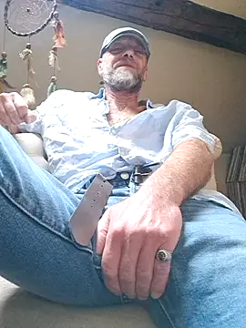 eddouxxx78 online show from 09-10-25, 03:45