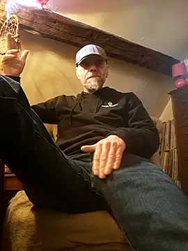 eddouxxx78 online show from 04-21-26, 07:58