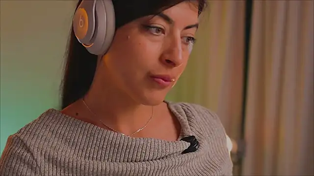 anabelcurvy online show from 03-01-25, 10:10