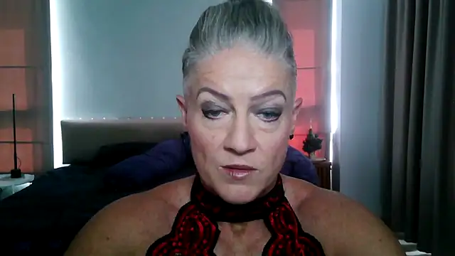 Devon2020 online show from 12-15-25, 08:07