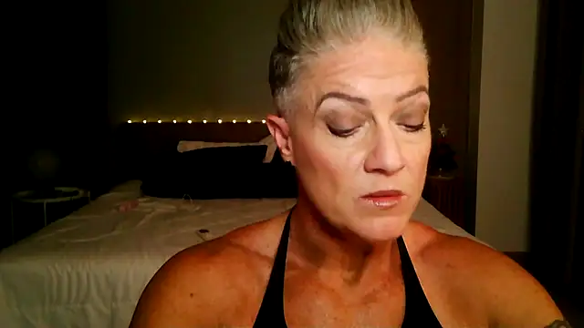 Devon2020 online show from 12-17-25, 11:38