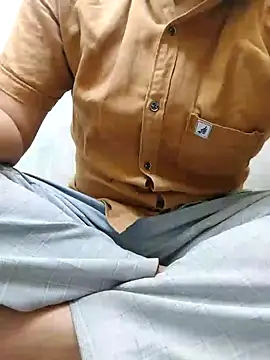 Snapshot of Nishubig chatting on 03-14-25, 09:35 Nishubig online show from 03-14-25, 09:35